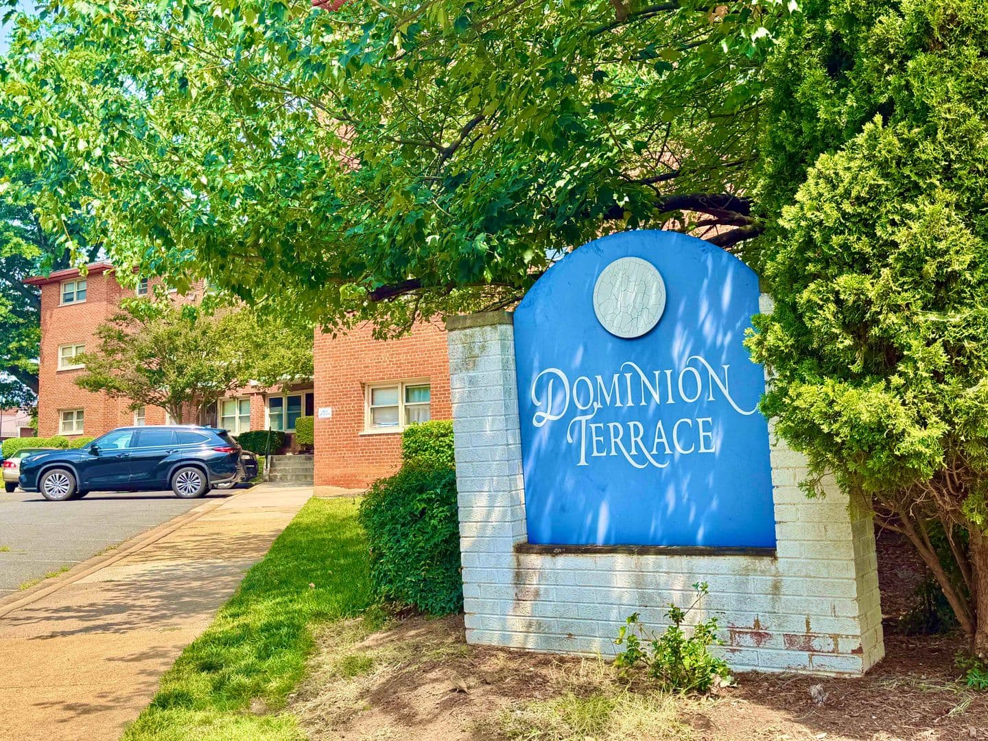 Arlington Condo: 4635 20th Road, North #5