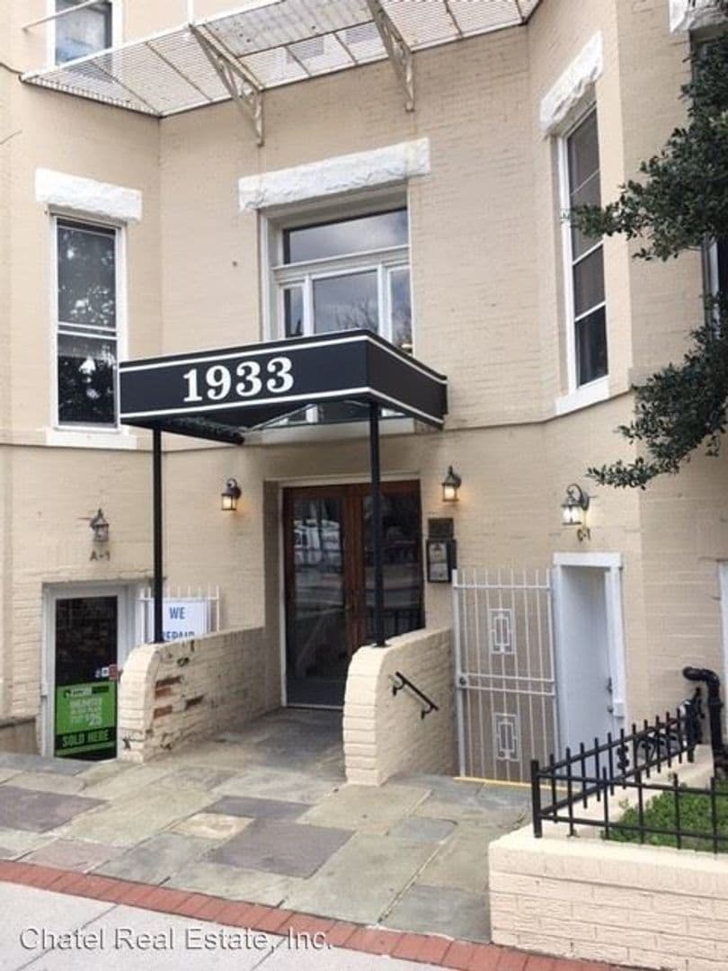 Washington Condo: 1933 18th Street, NW #101