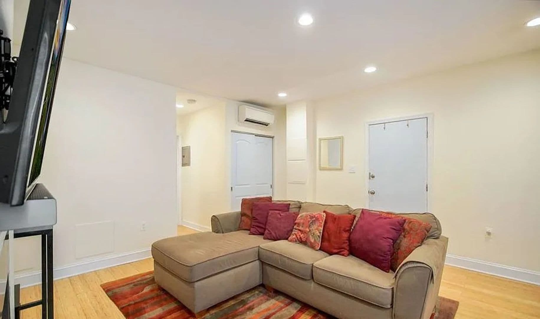 Washington Apartment: 1510 Q Street NW