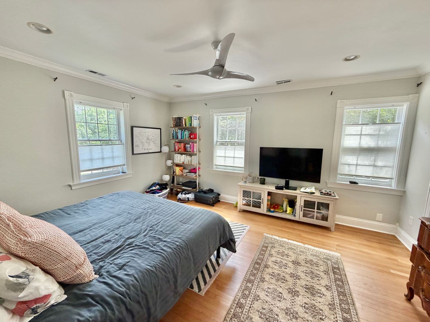 Washington House: 7538 Morningside Drive NW