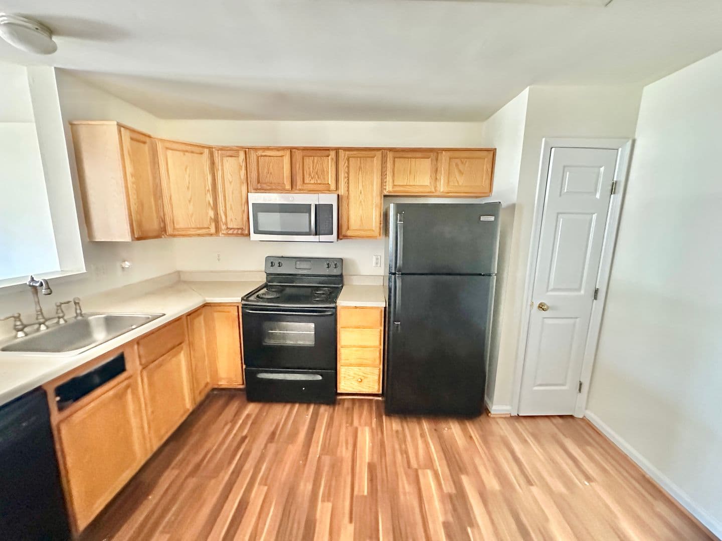 Manassas Townhome: 9334 Witch Hazel Way
