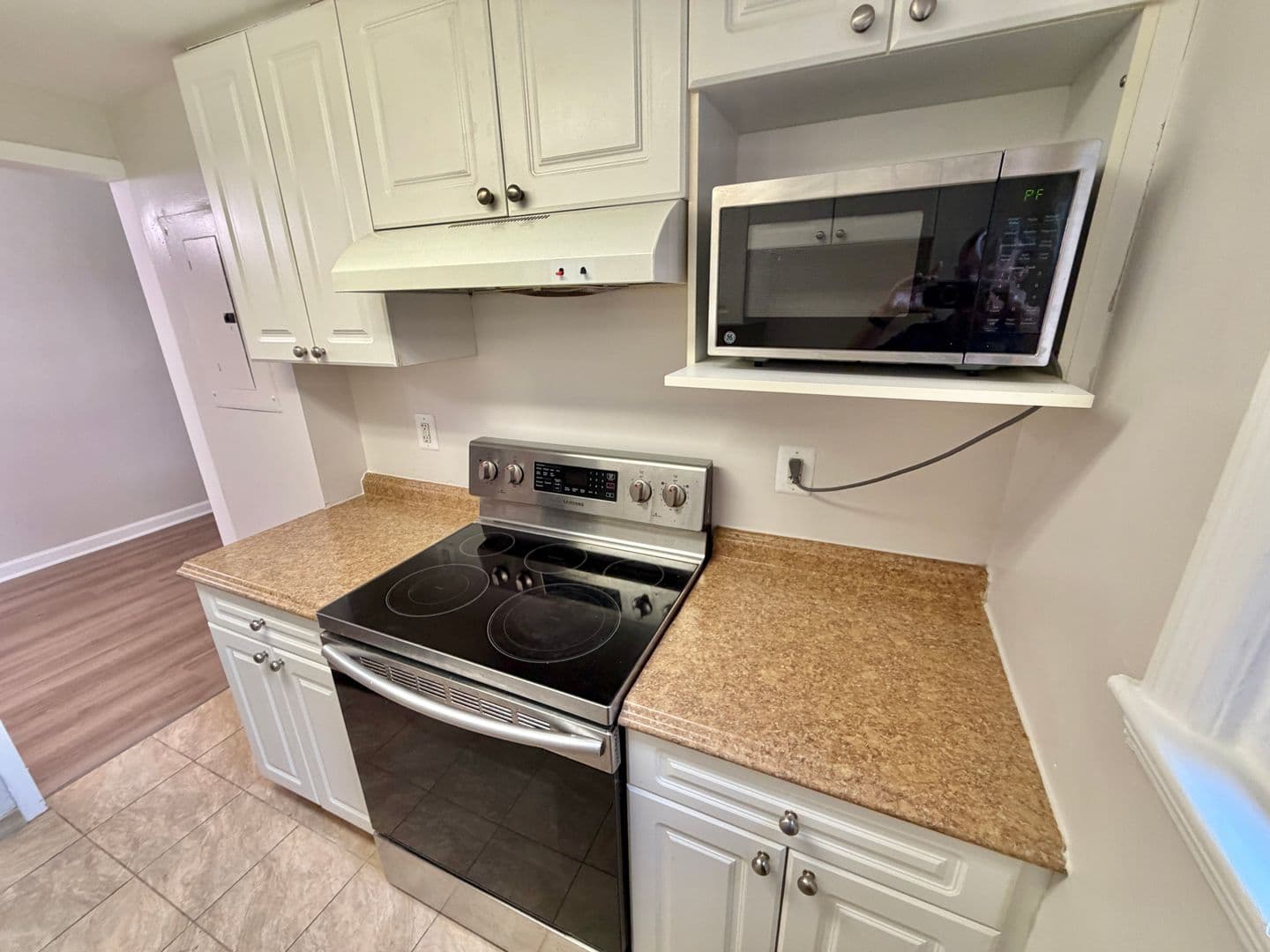 Arlington Condo: 4635 20th Road, North #5