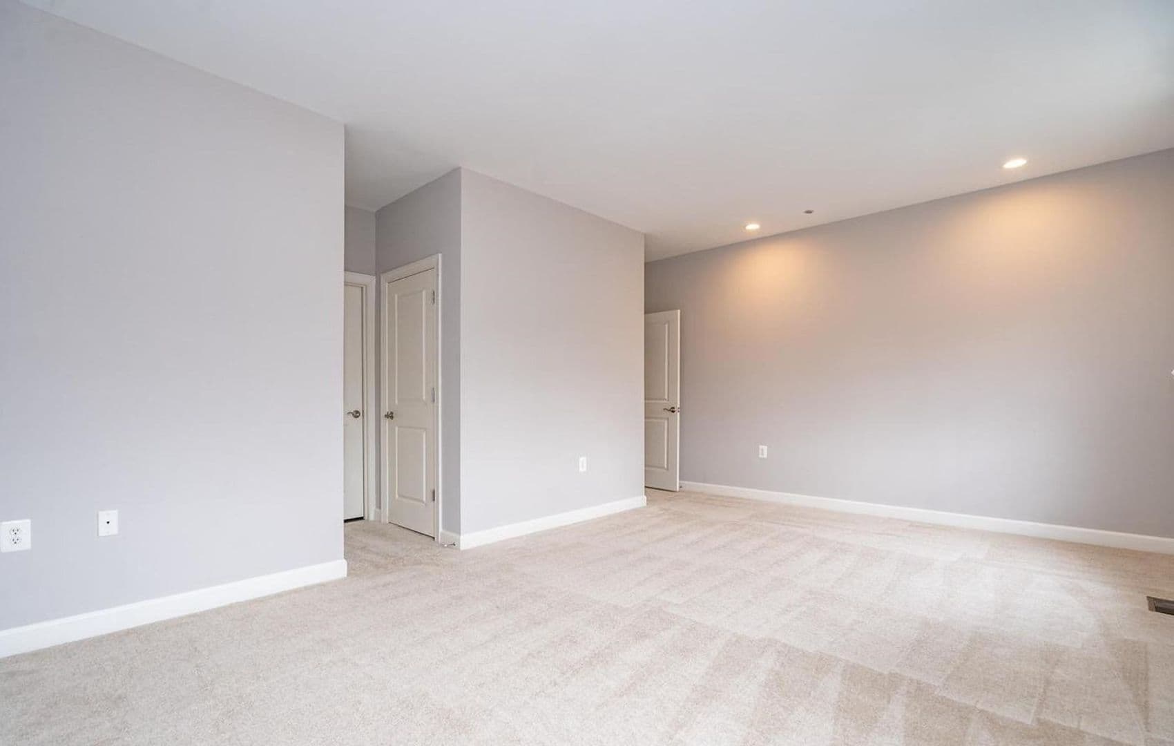 Washington Condo: 1354B Monroe Street, NW