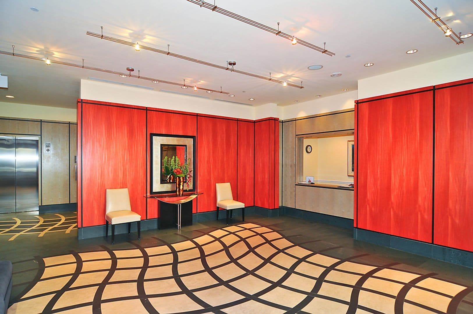 Washington Condo: 400 Massachusetts Avenue, NW #915