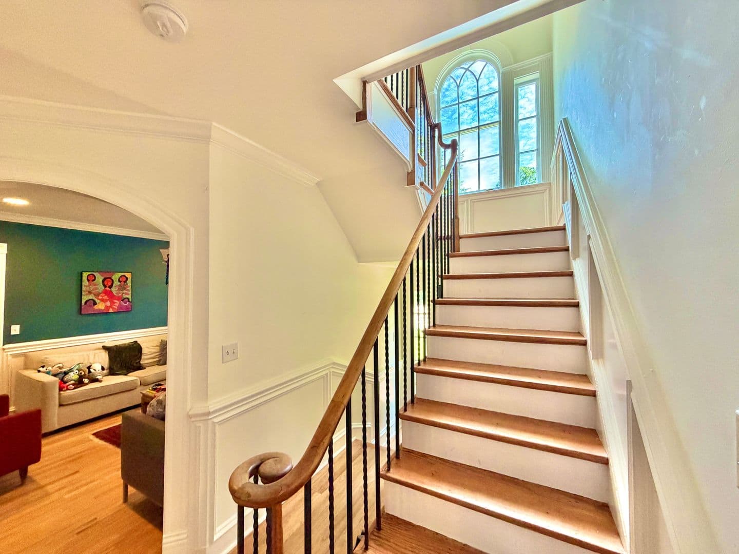 Washington House: 7538 Morningside Drive NW