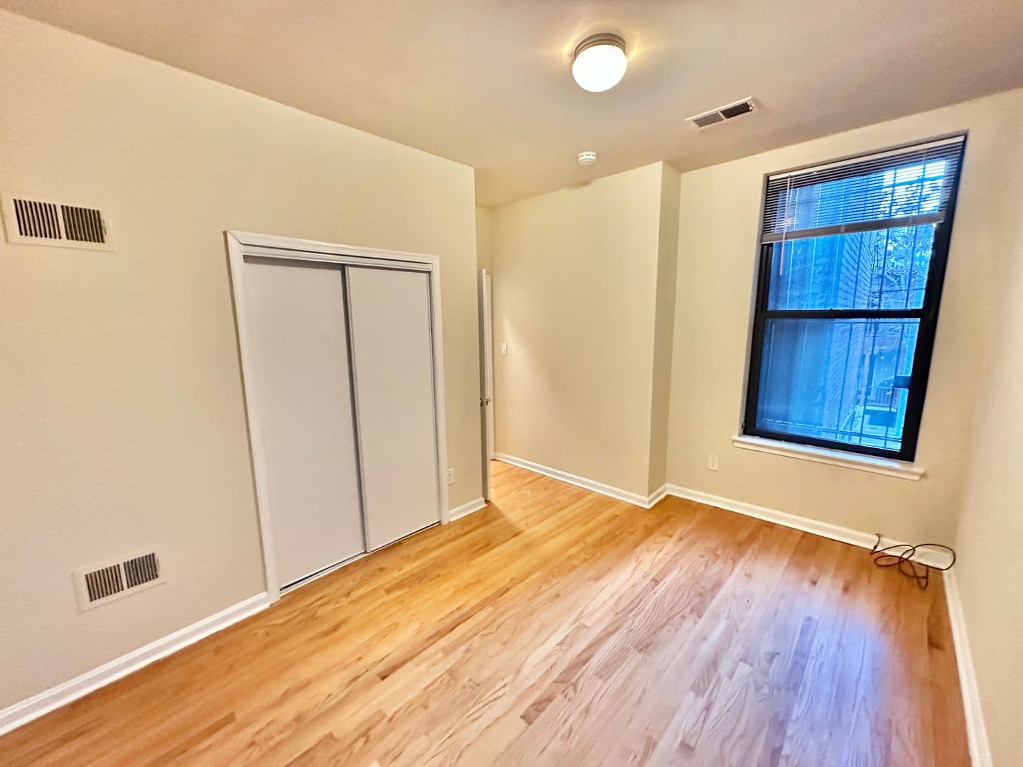 Washington Apartment: 1762 U Street NW