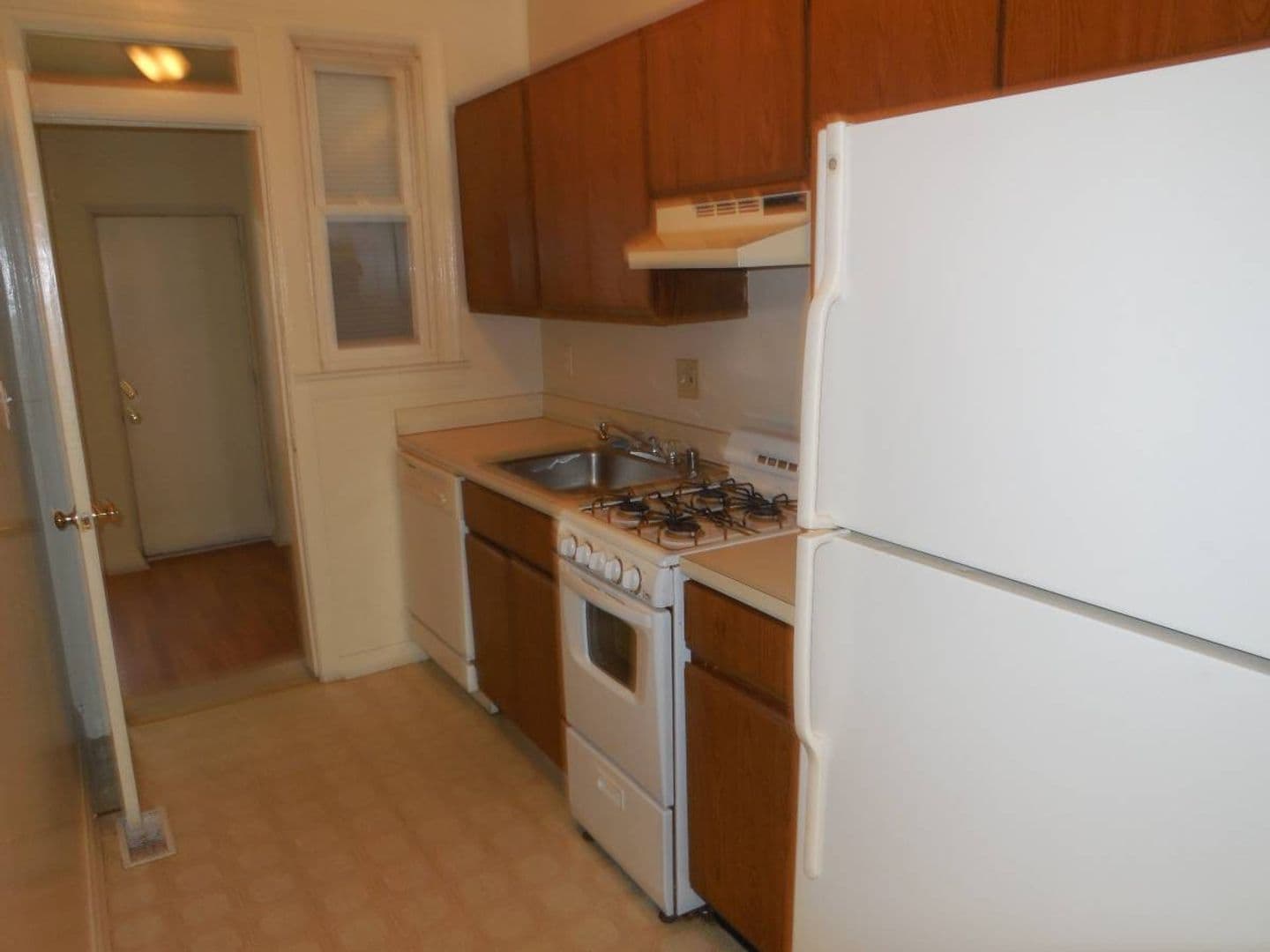 Washington Apartment: 3917 W Street, NW