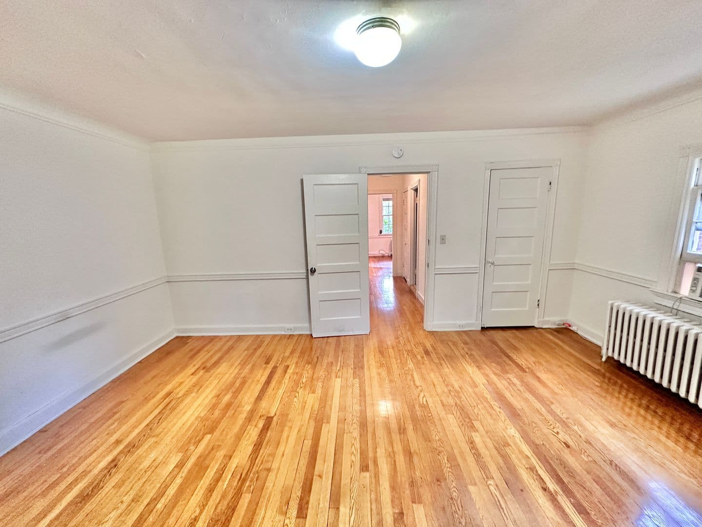 Washington House: 4422 Greenwich Parkway NW