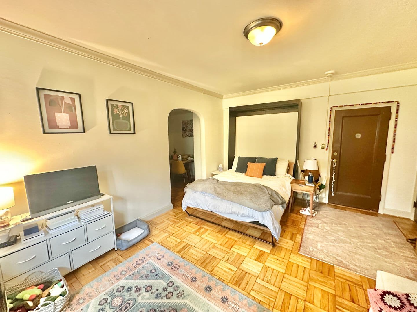 Washington Condo: 3925 Davis Place, NW #B6