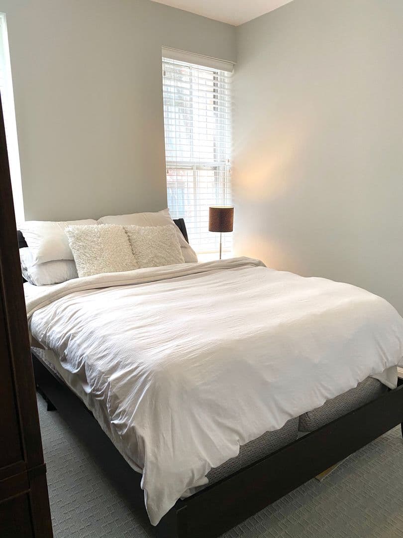Washington Condo: 1933 18th Street, NW #101
