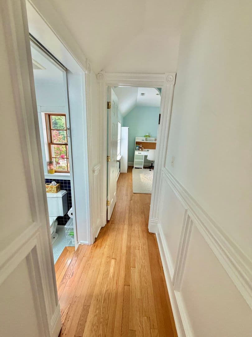 Washington House: 7538 Morningside Drive NW