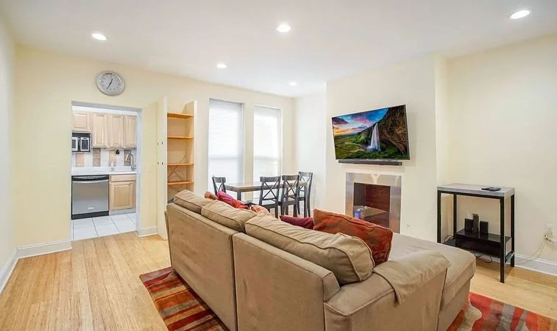 Washington Apartment: 1510 Q Street NW