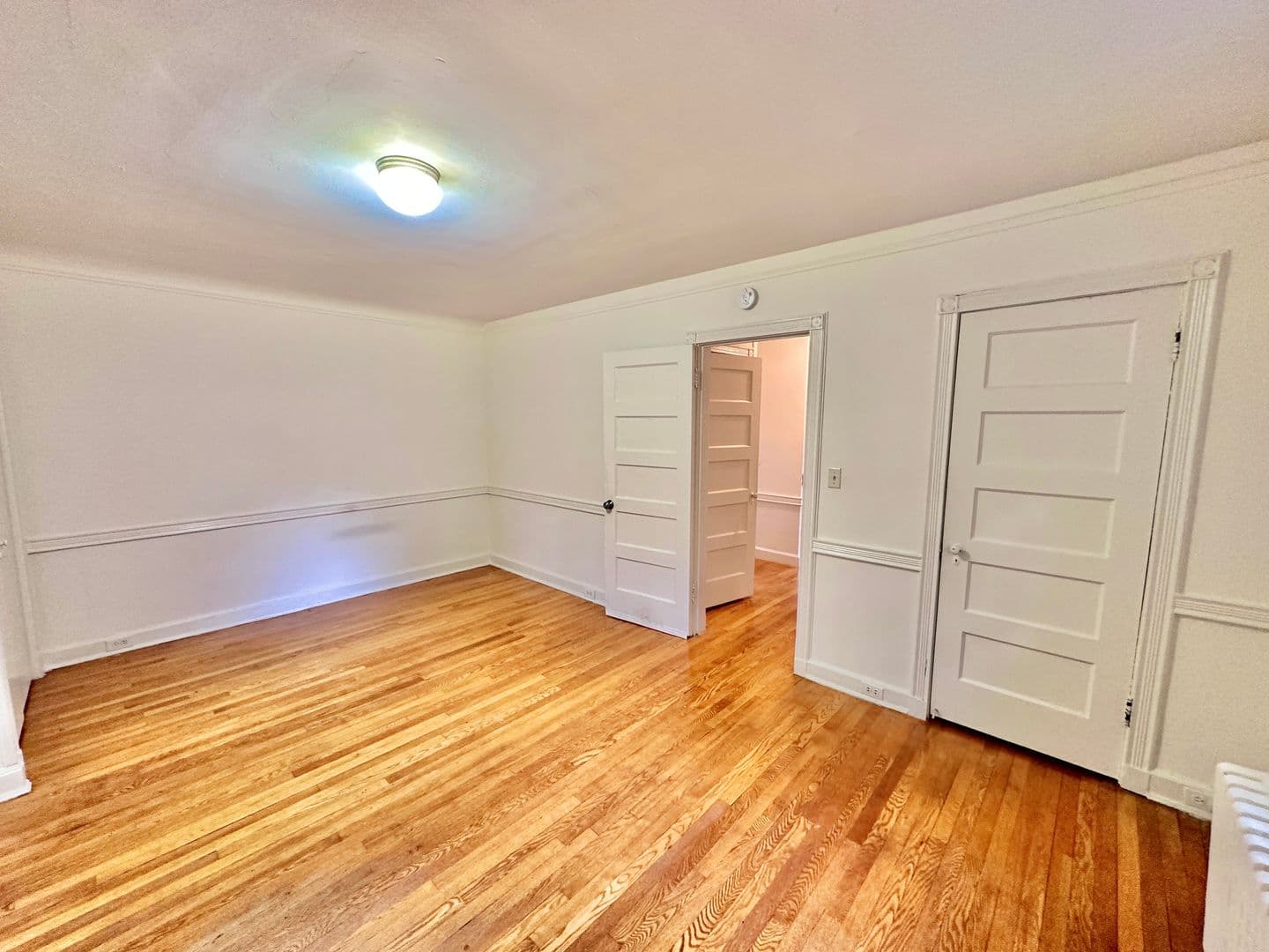 Washington House: 4422 Greenwich Parkway NW