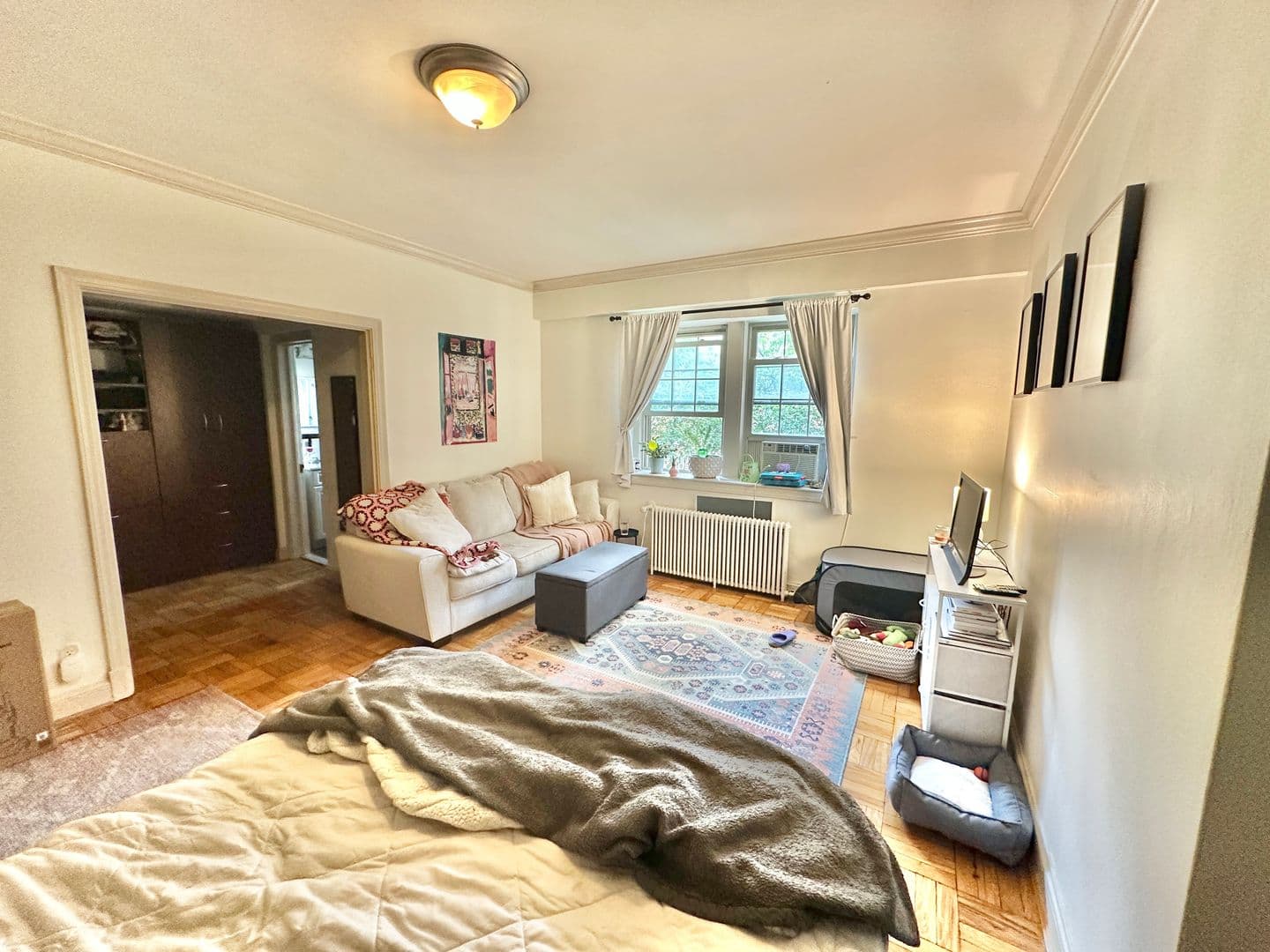 Washington Condo: 3925 Davis Place, NW #B6