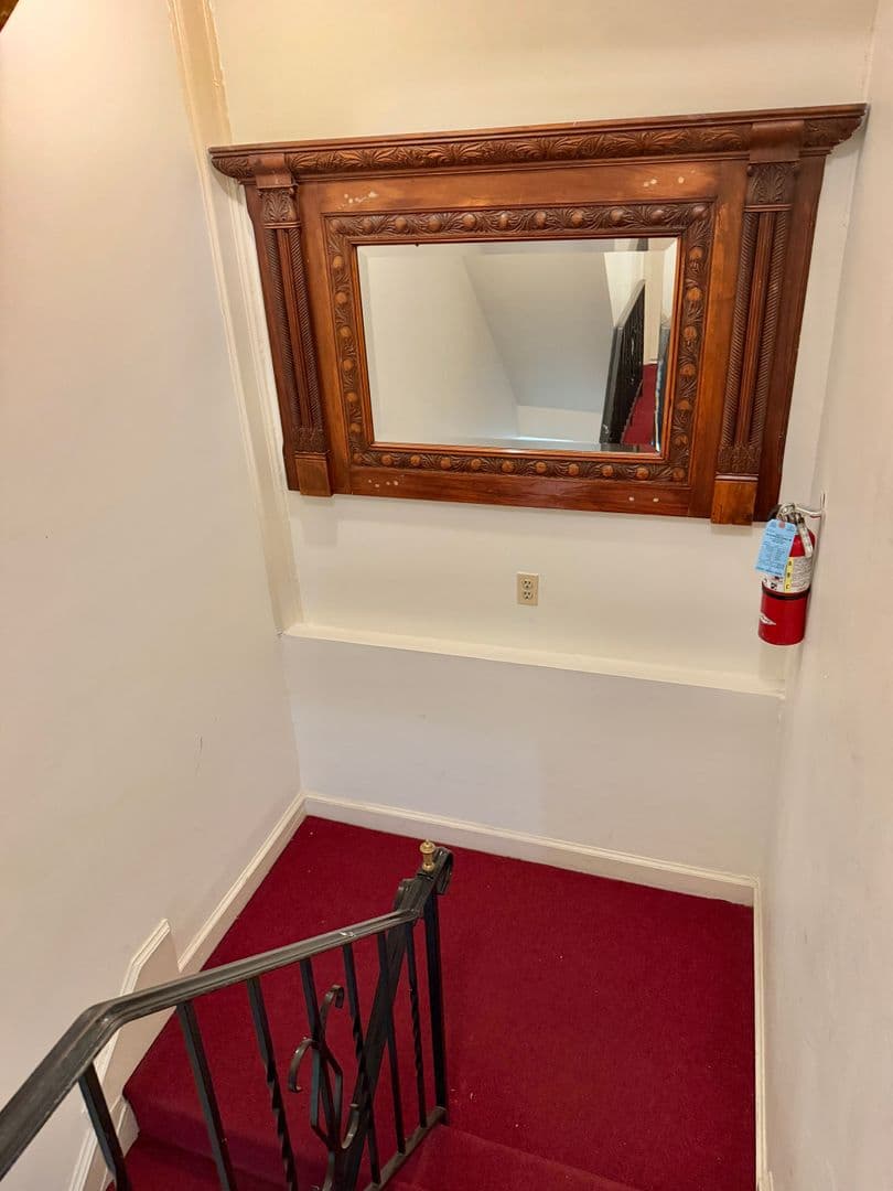 Washington Apartment: 329 C Street, SE