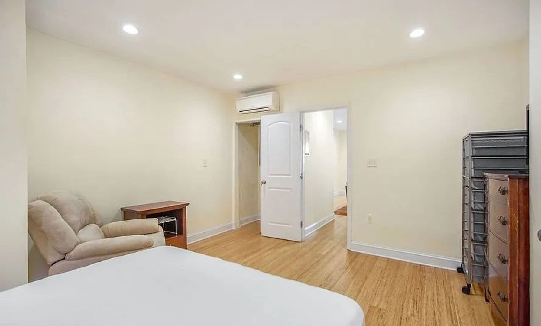 Washington Apartment: 1510 Q Street NW
