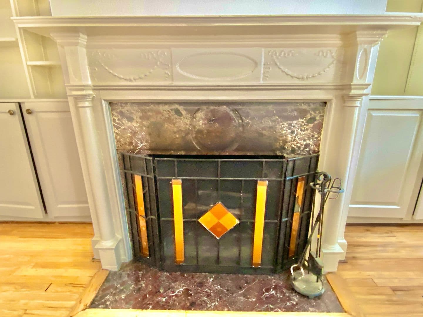 Washington Apartment: 327 C Street, SE
