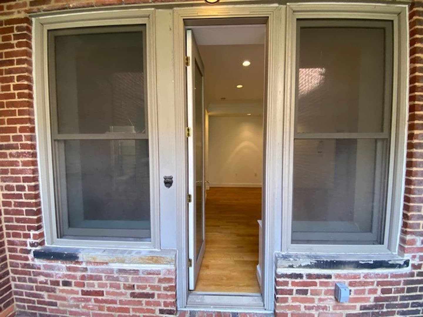 Washington Condo: 1323 Clifton Street, NW #12