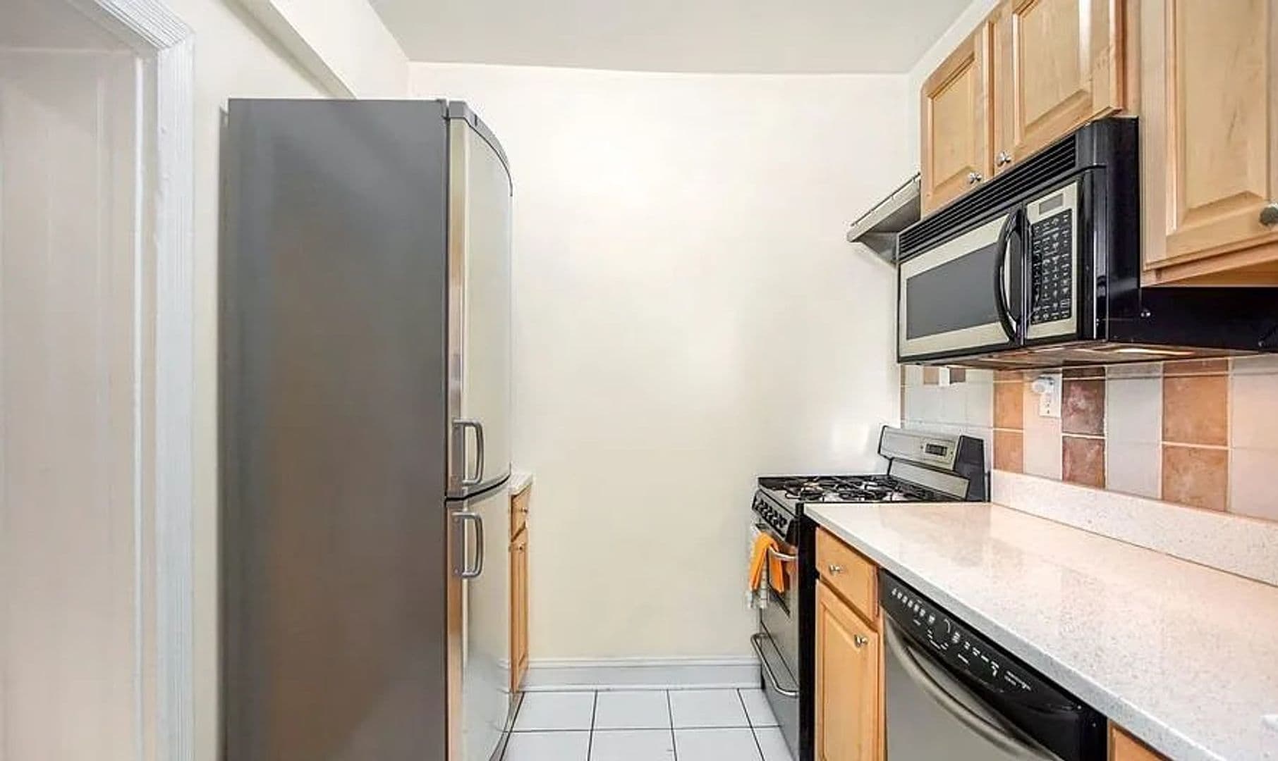 Washington Apartment: 1510 Q Street NW