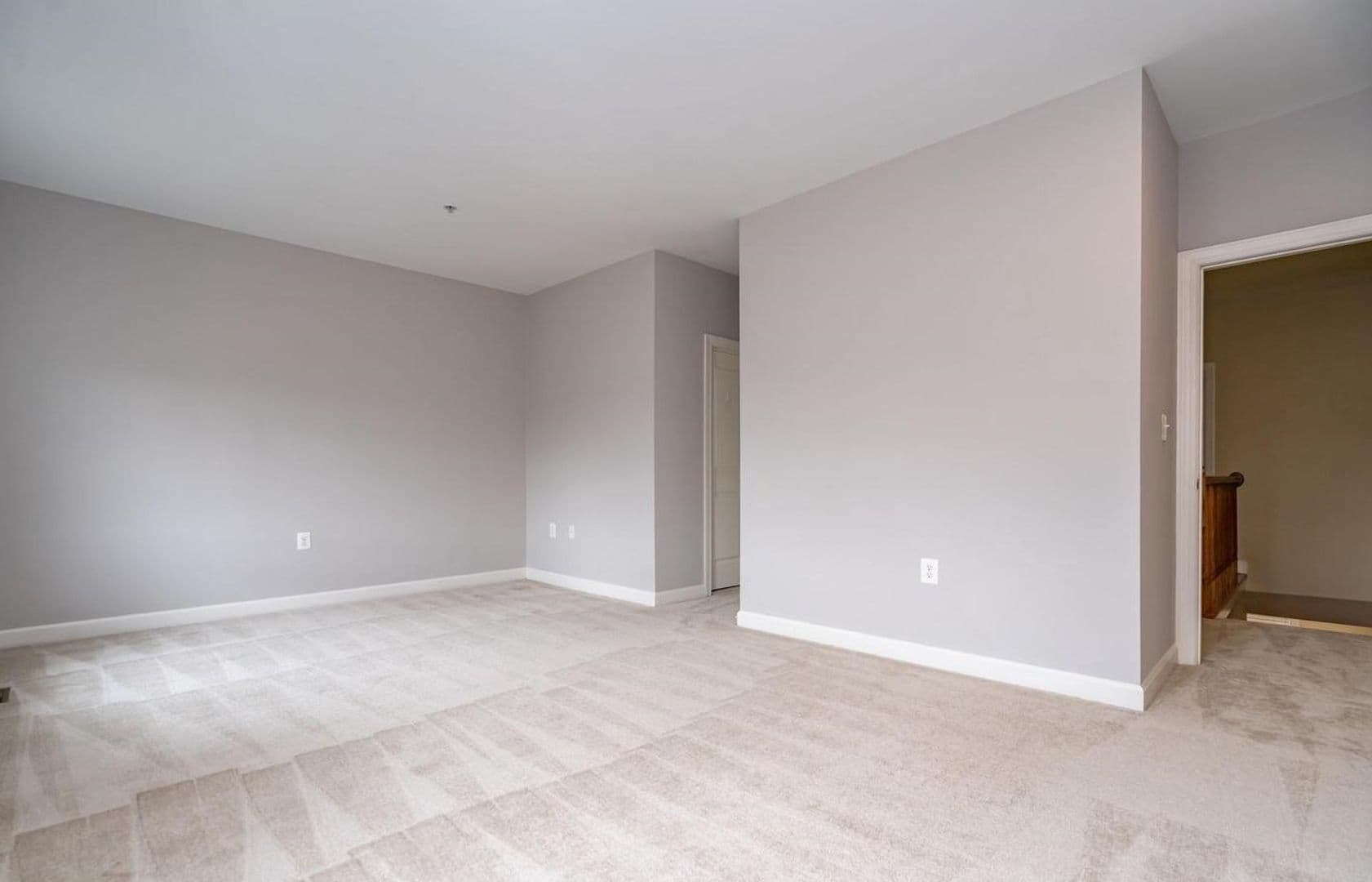 Washington Condo: 1354B Monroe Street, NW
