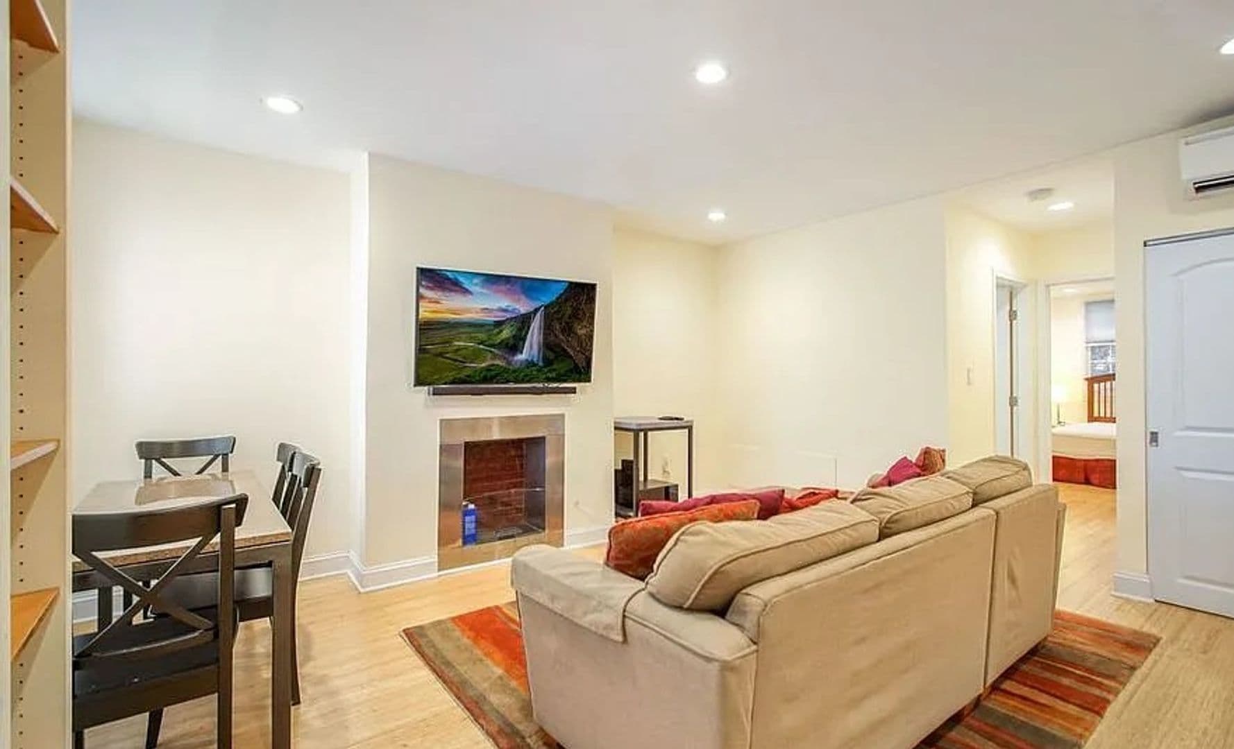 Washington Apartment: 1510 Q Street NW