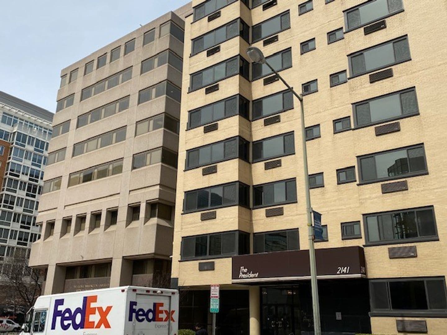 Washington Condo: 2141 I Street, NW #402