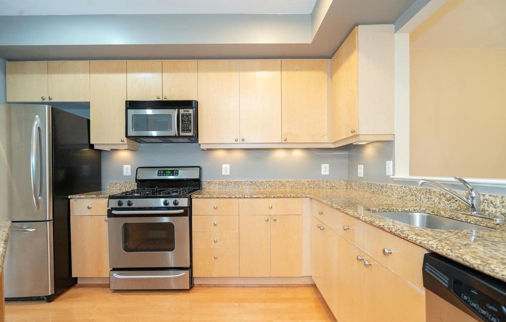 Washington Condo: 1354B Monroe Street, NW