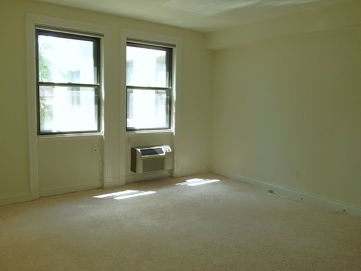 Washington Condo: 3100 Connecticut Avenue, NW #239
