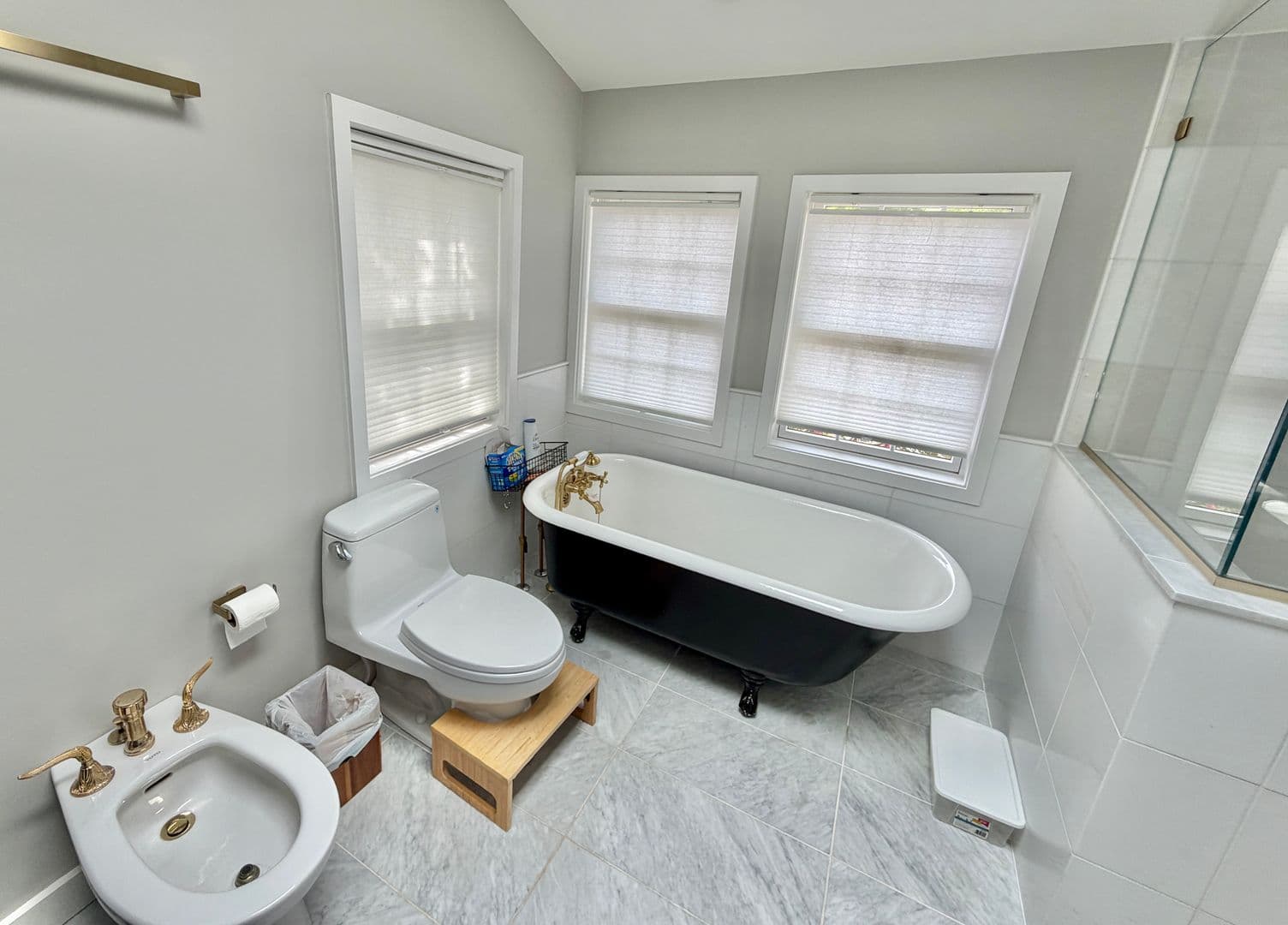 Washington House: 7538 Morningside Drive NW