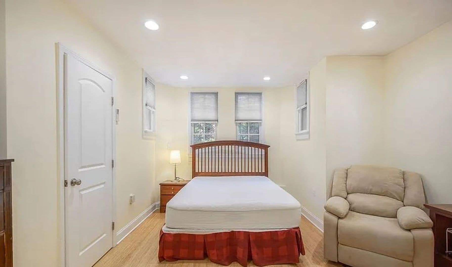 Washington Apartment: 1510 Q Street NW
