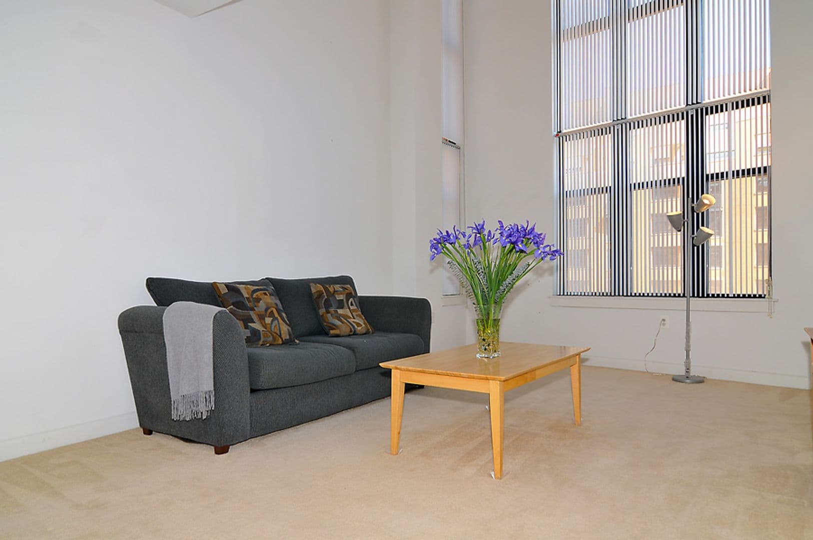 Washington Condo: 400 Massachusetts Avenue, NW #915