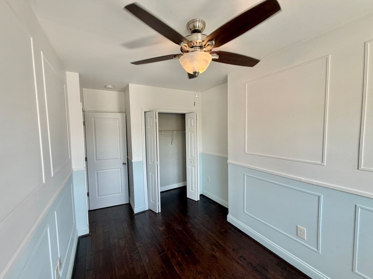 Washington Townhome: 918 Hamilton St NW