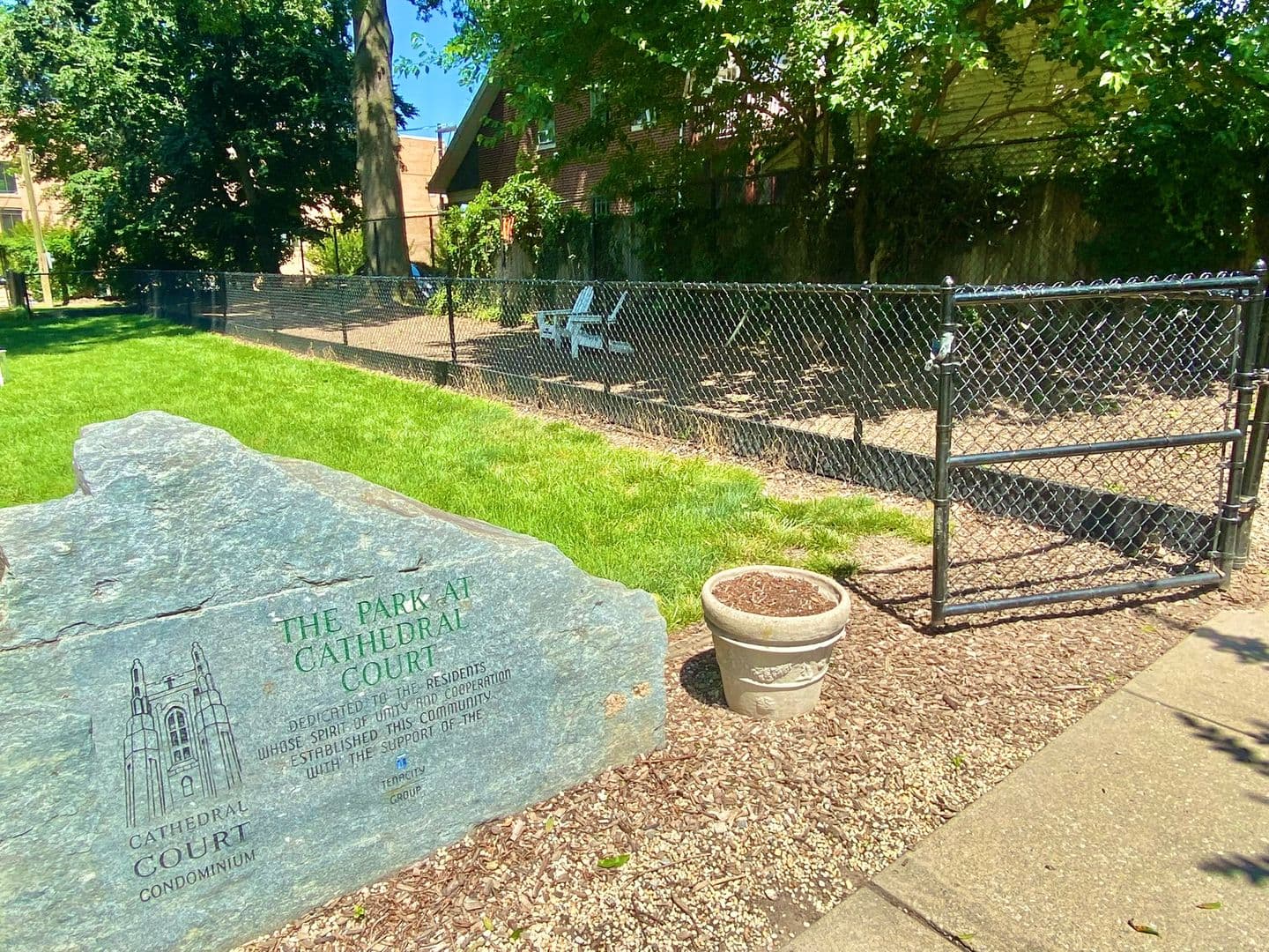 Washington Condo: 3028 Wisconsin Ave NW #106