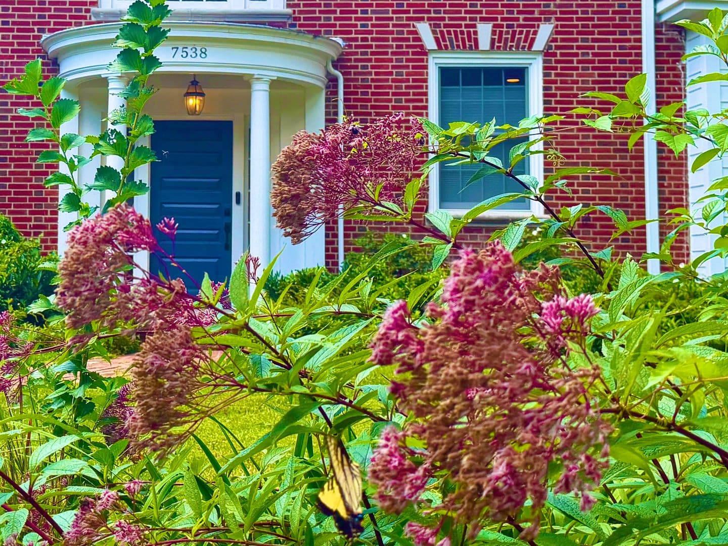 Washington House: 7538 Morningside Drive NW