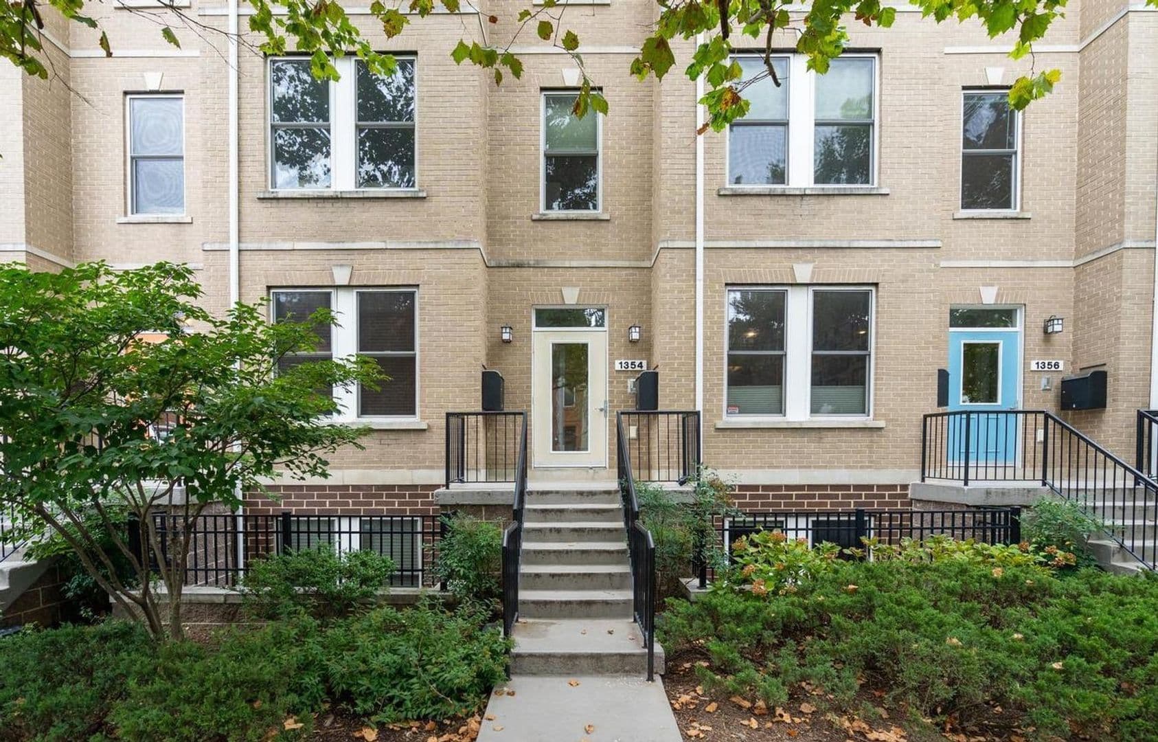 Washington Condo: 1354B Monroe Street, NW