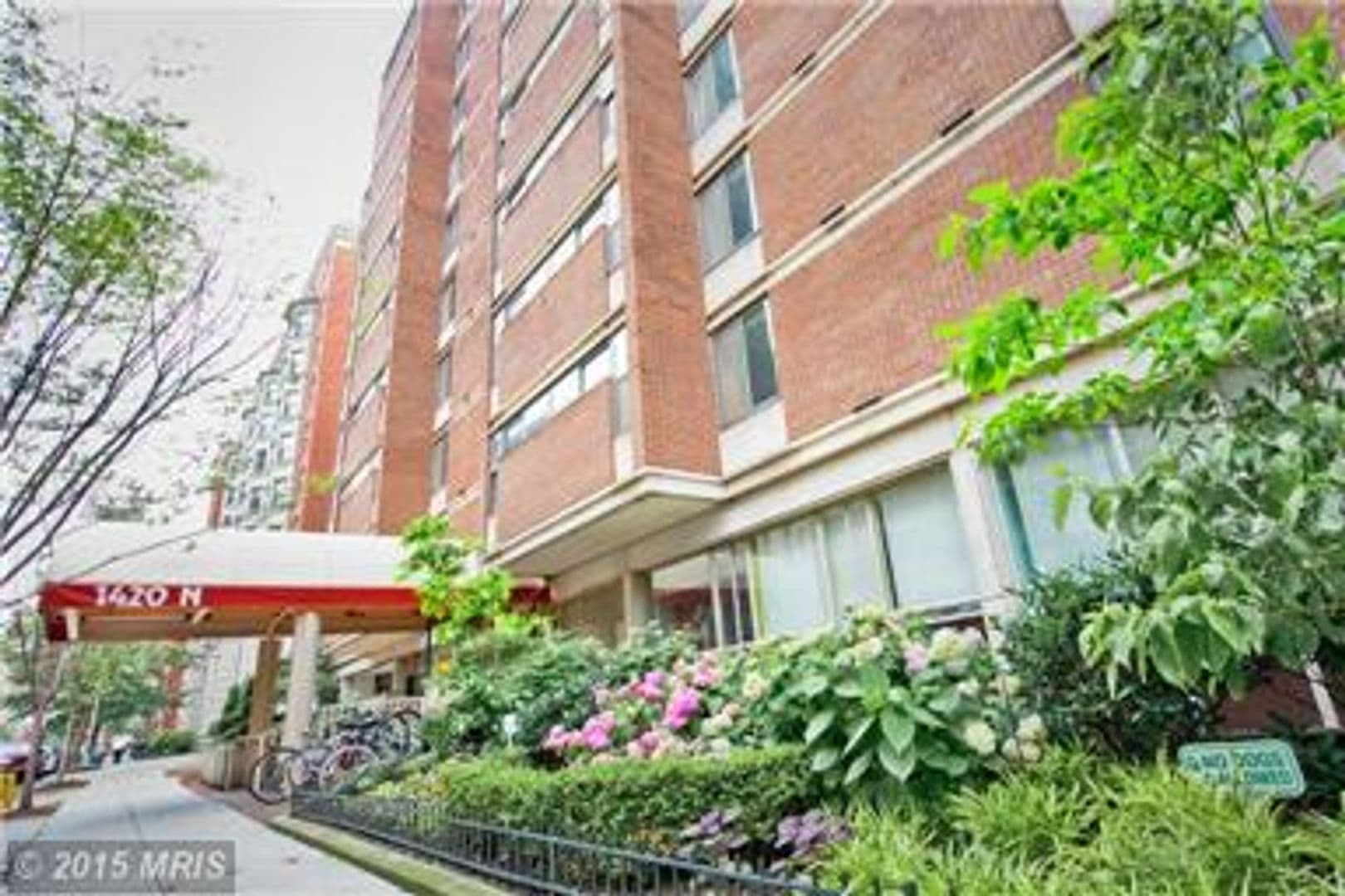 Washington Condo: 1420 N Street NW #713