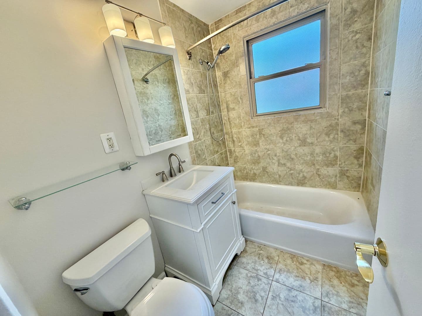 Arlington Condo: 4635 20th Road, North #5