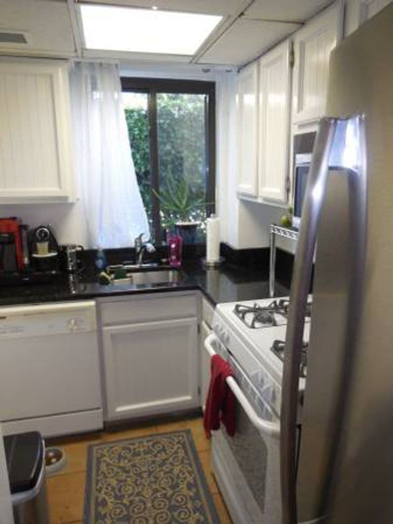 Washington Condo: 2610 Tunlaw Road NW #1 & Pkg #11