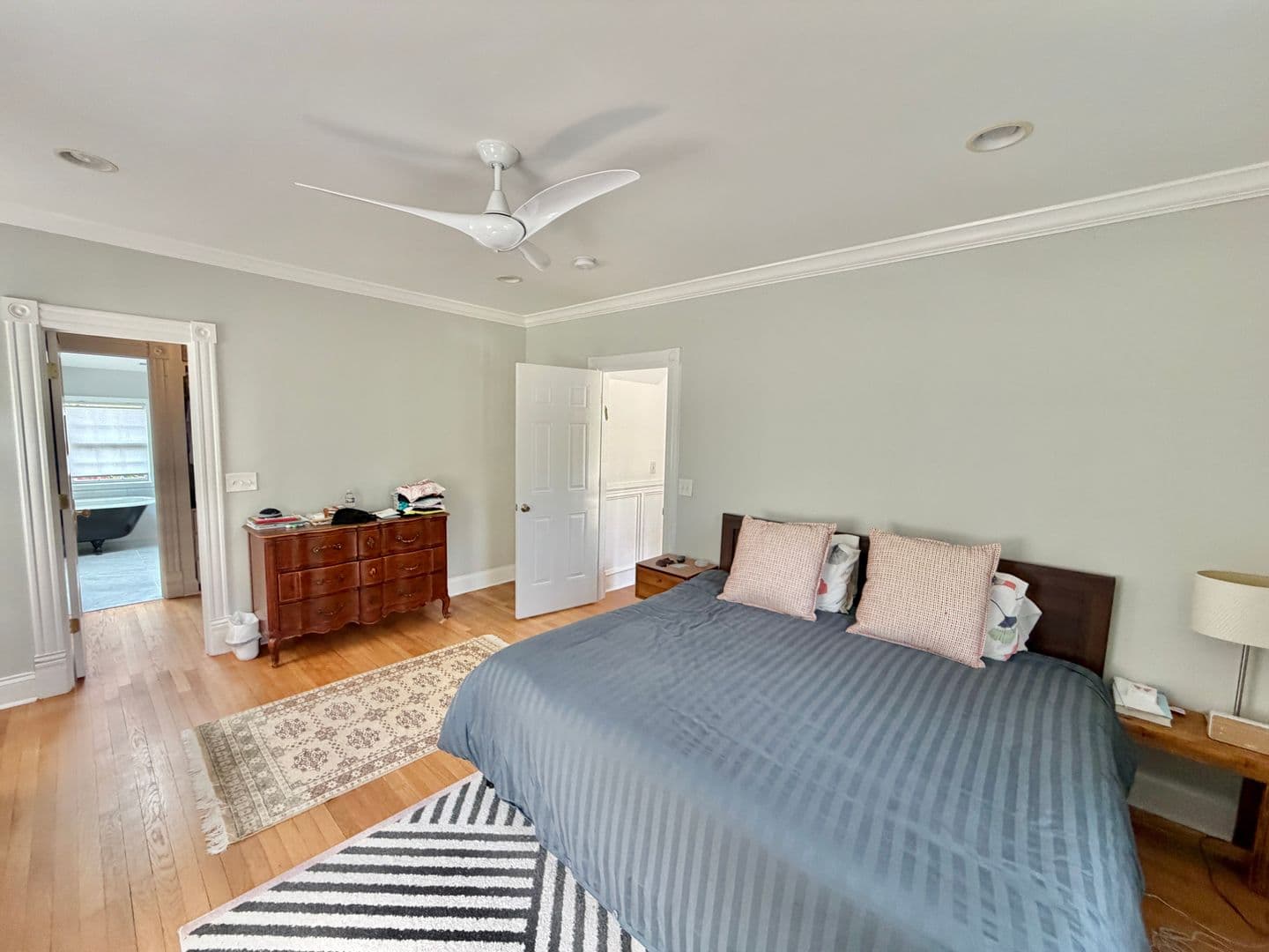 Washington House: 7538 Morningside Drive NW