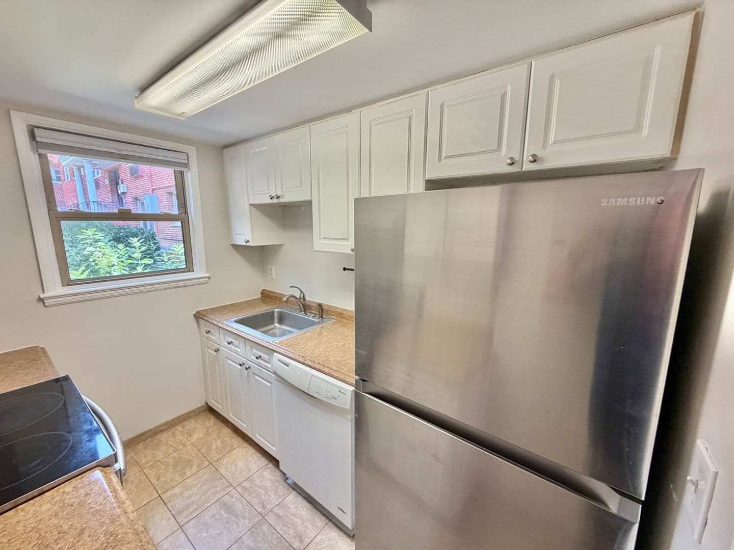 Arlington Condo: 4635 20th Road, North #5