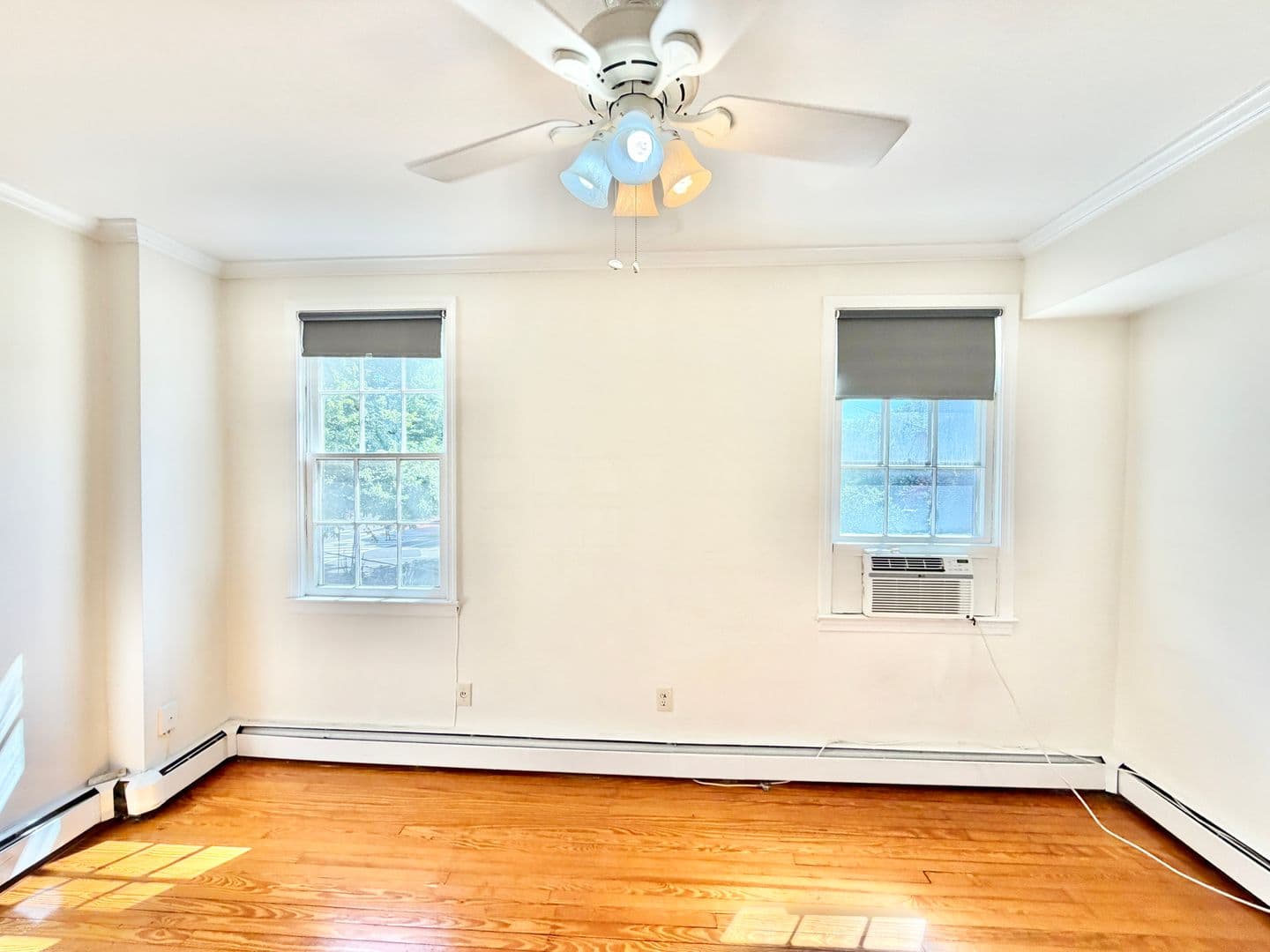 Washington Apartment: 329 C Street, SE