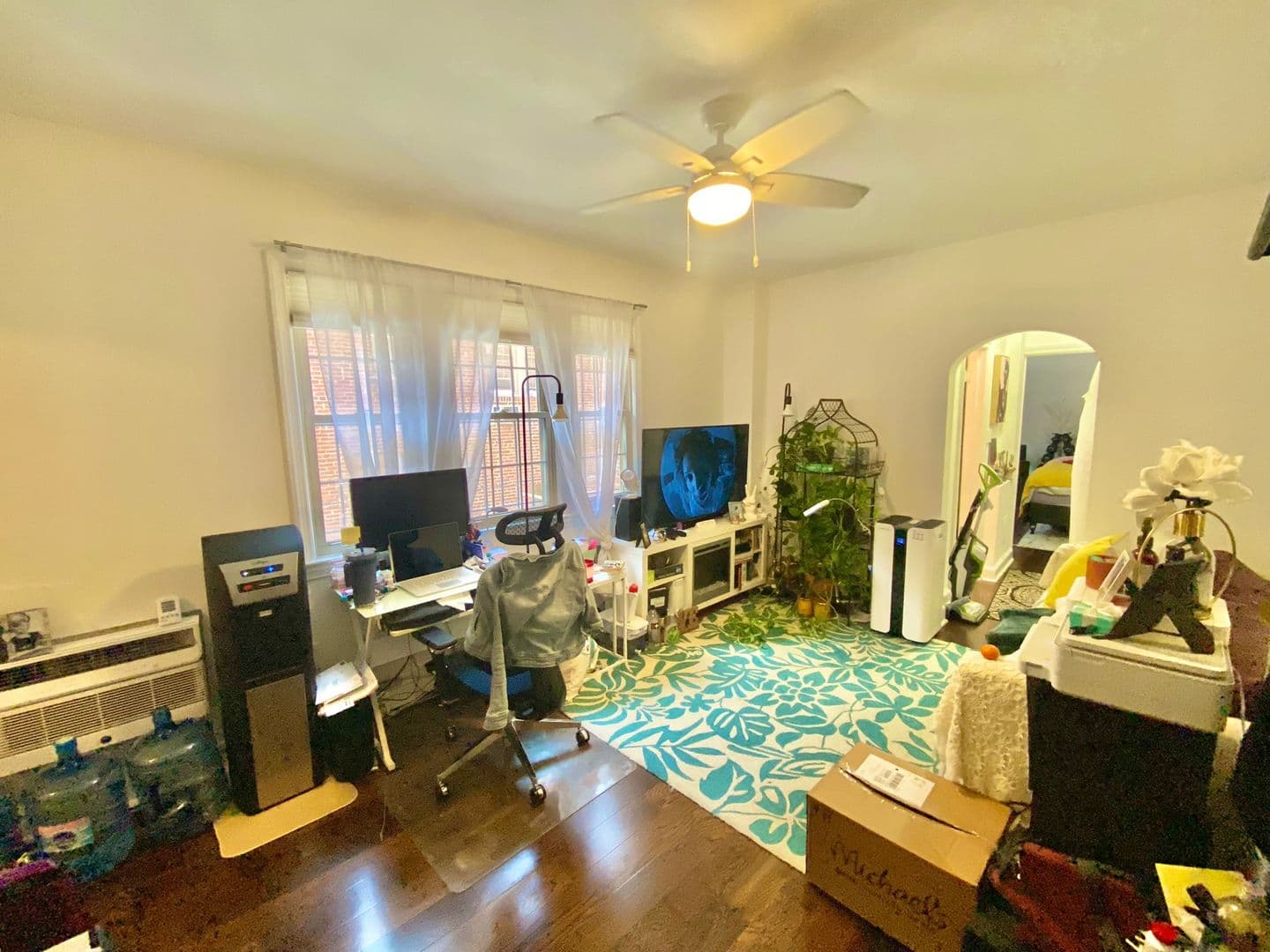 Washington Condo: 3028 Wisconsin Ave NW #106