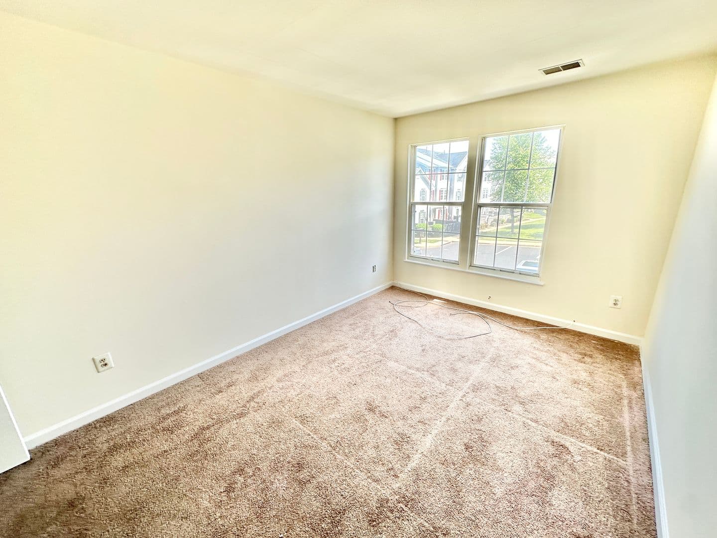 Manassas Townhome: 9334 Witch Hazel Way