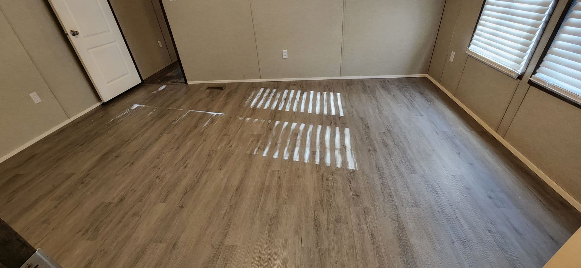 Longview Apartment: 705 Delia Dr.
