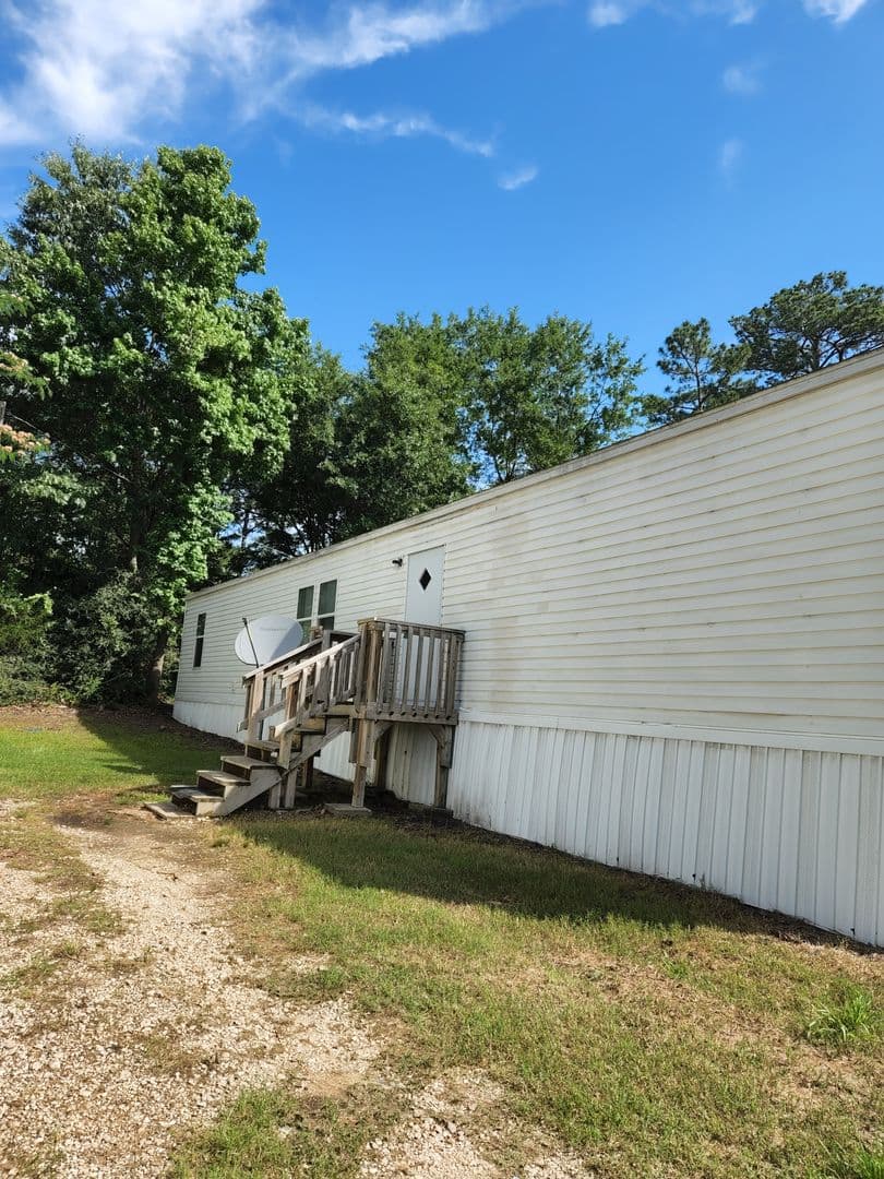 Lufkin Apartment: 861 Mt. Carmel Rd.
