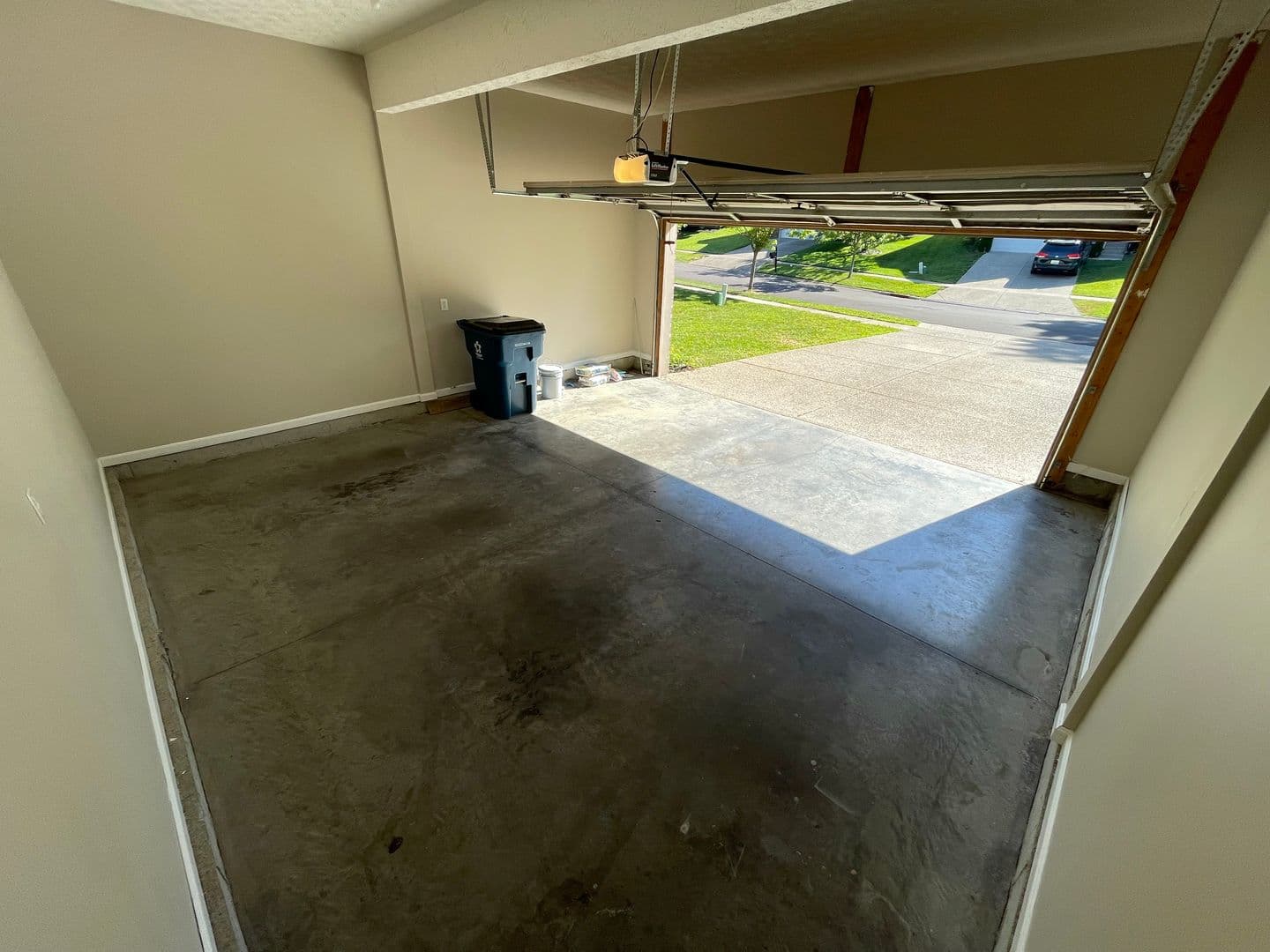 Louisville House: 10704 Copper Ridge Drive