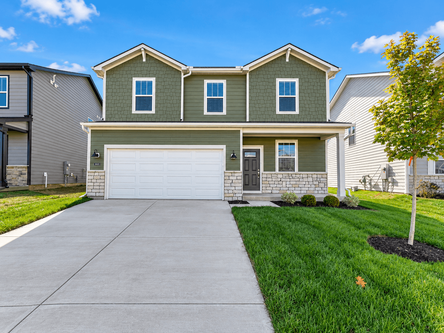 Louisville House: 16940 Aiken Ridge Circle