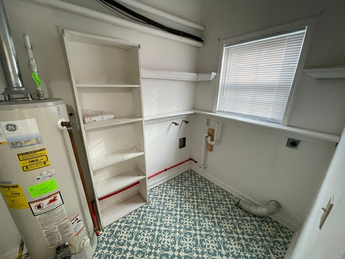 Fisherville House: 18206 Shelbyville Road