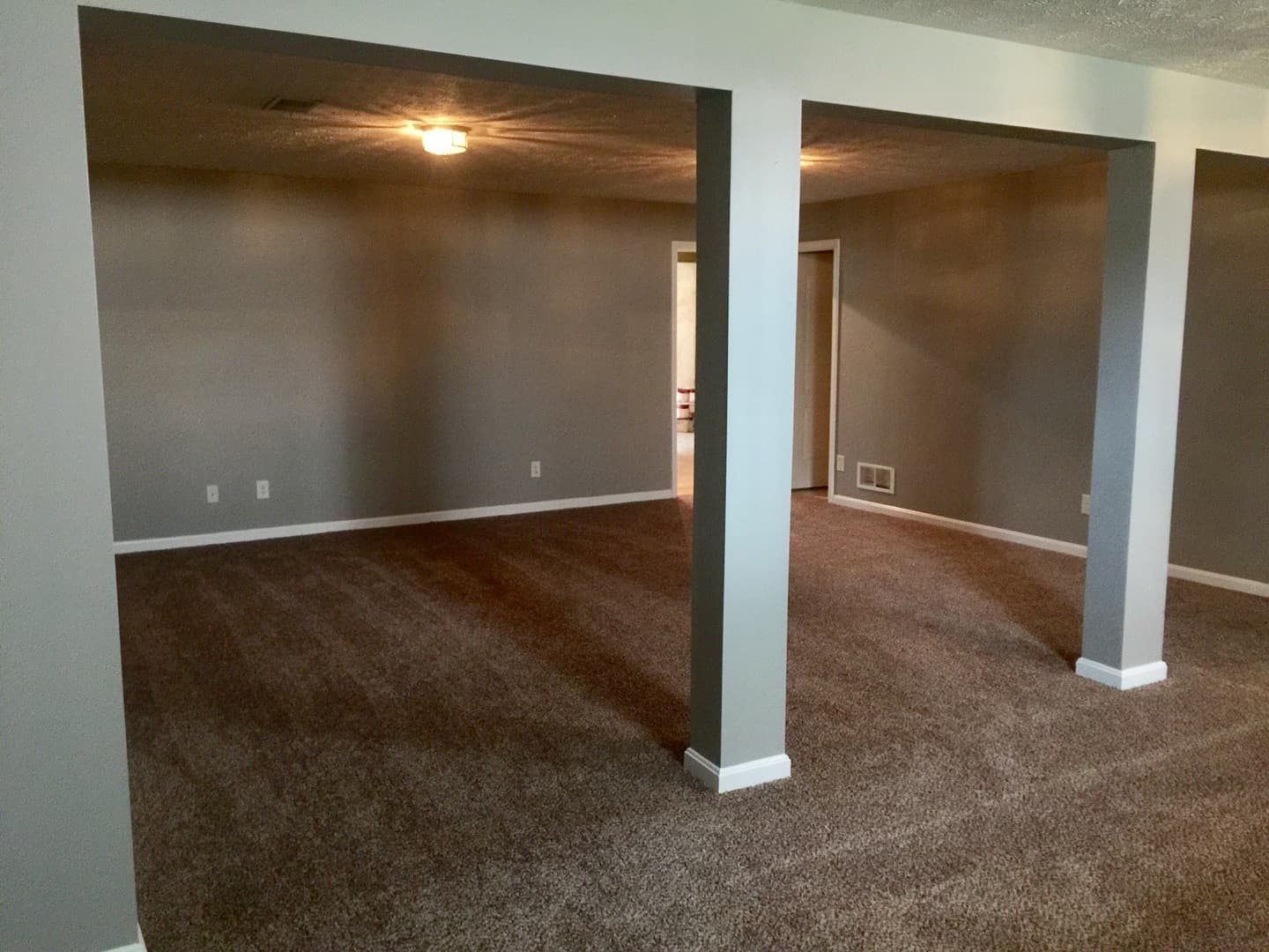 Louisville House: 4505 Cherry Forest Circle