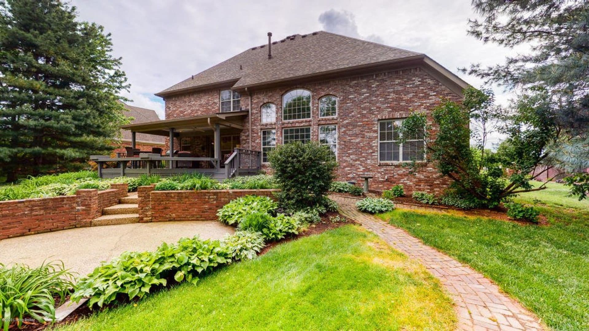 Prospect House: 7703 Wolfpen Ridge Drive